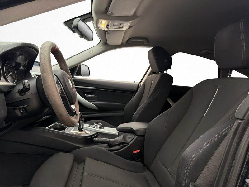 BMW 320 bild 11