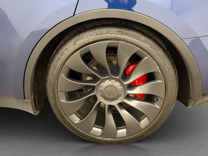 Tesla Model Y bild 34