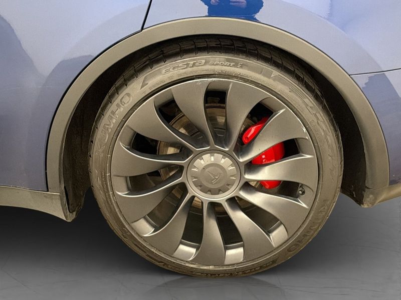 Tesla Model Y bild 34