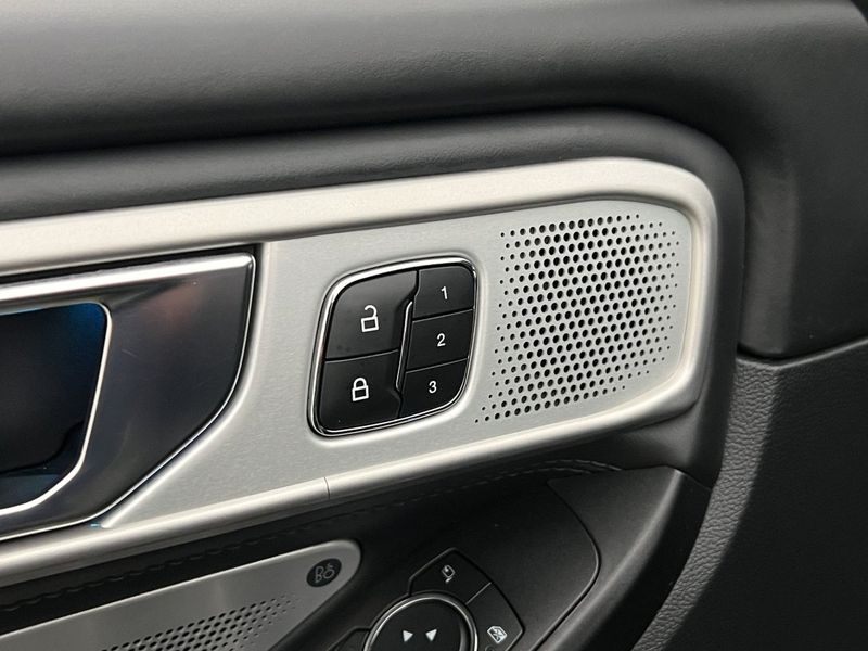 Ford Explorer bild 13