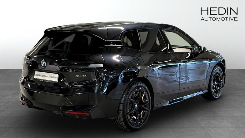 BMW iX bild 2