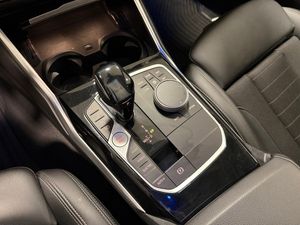 BMW 330 bild 14