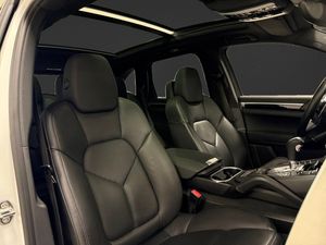 Porsche Cayenne bild 15