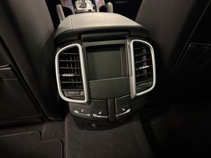 Porsche Cayenne bild 14