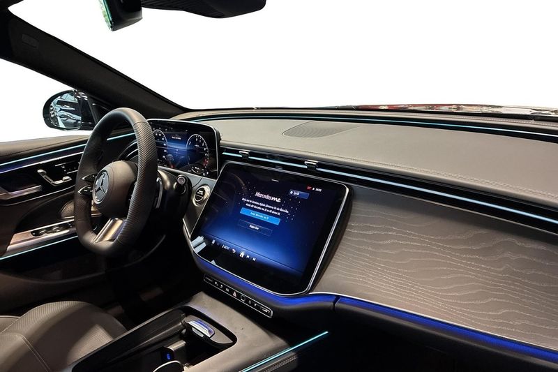 Mercedes E300 bild 9
