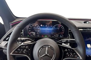 Mercedes E300 bild 7