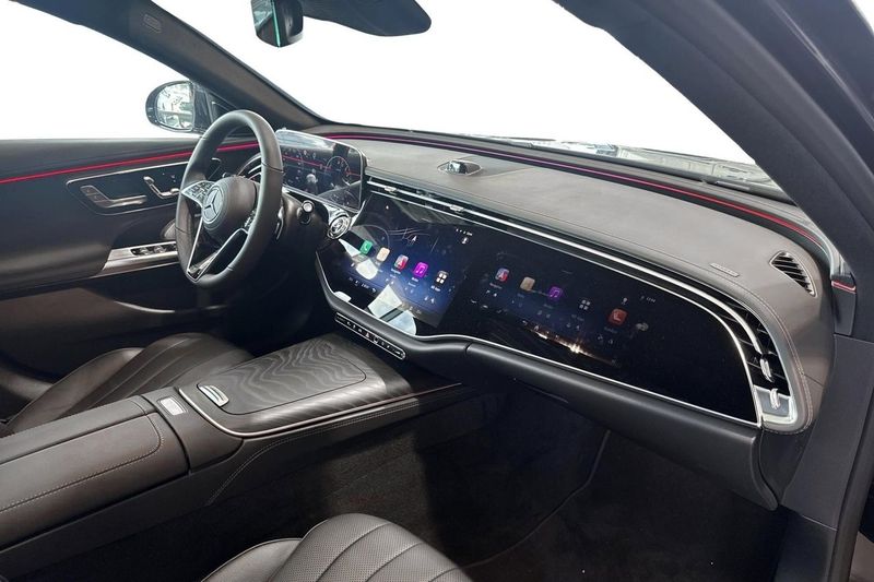 Mercedes E300 bild 9