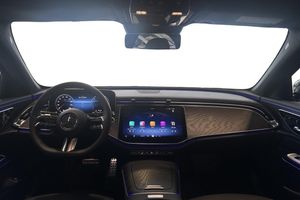 Mercedes E400 bild 8