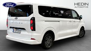 Ford Tourneo Custom bild 2