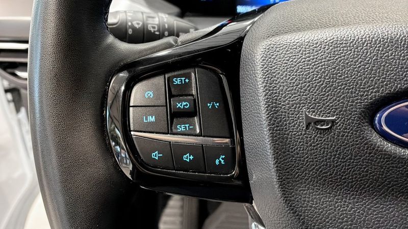 Ford Tourneo Custom bild 15
