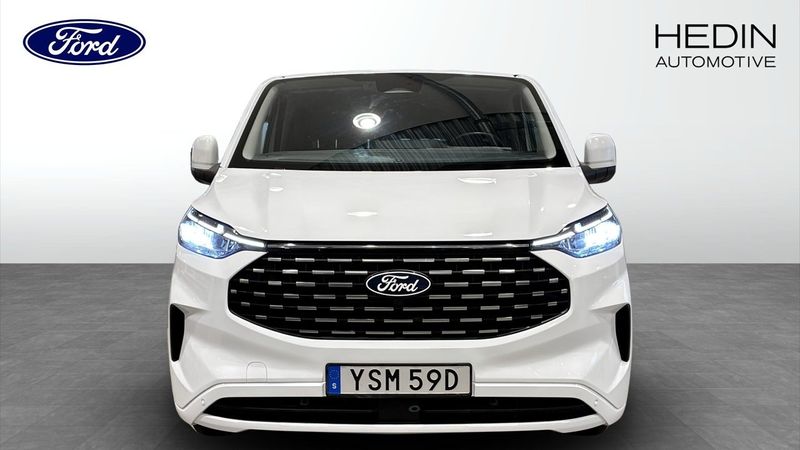 Ford Tourneo Custom bild 5