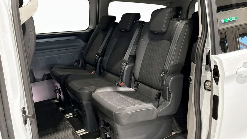 Ford Tourneo Custom bild 19