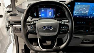 Ford Tourneo Custom bild 14