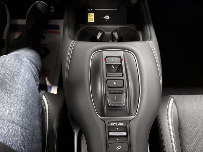 Honda ZR-V bild 13
