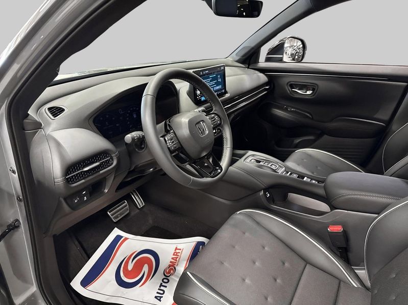 Honda ZR-V bild 8