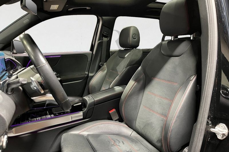 Mercedes GLB200 bild 3