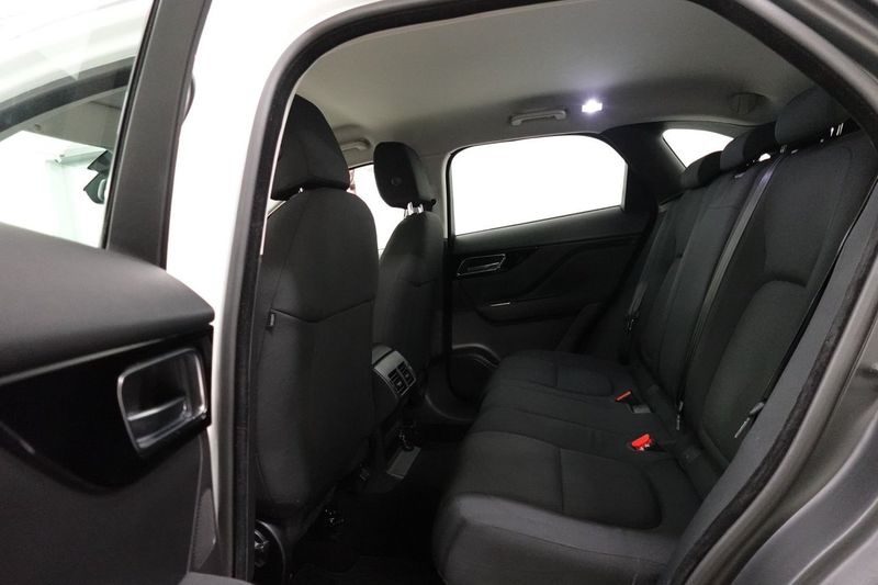 Jaguar F-Pace bild 5