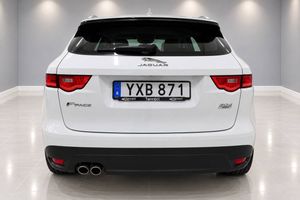 Jaguar F-Pace bild 16