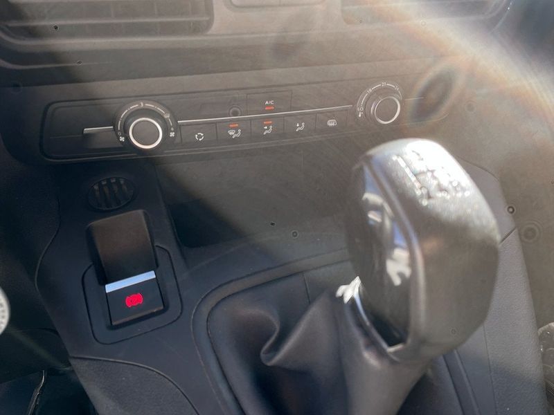 Peugeot Partner bild 18