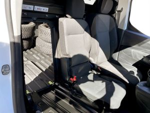 Peugeot Partner bild 19