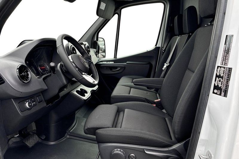 Mercedes Sprinter bild 11