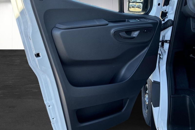 Mercedes Sprinter bild 9