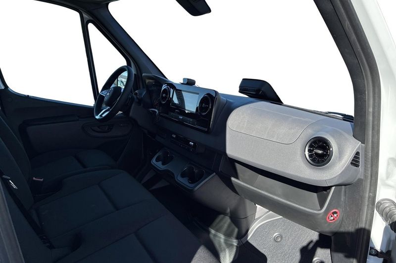 Mercedes Sprinter bild 13