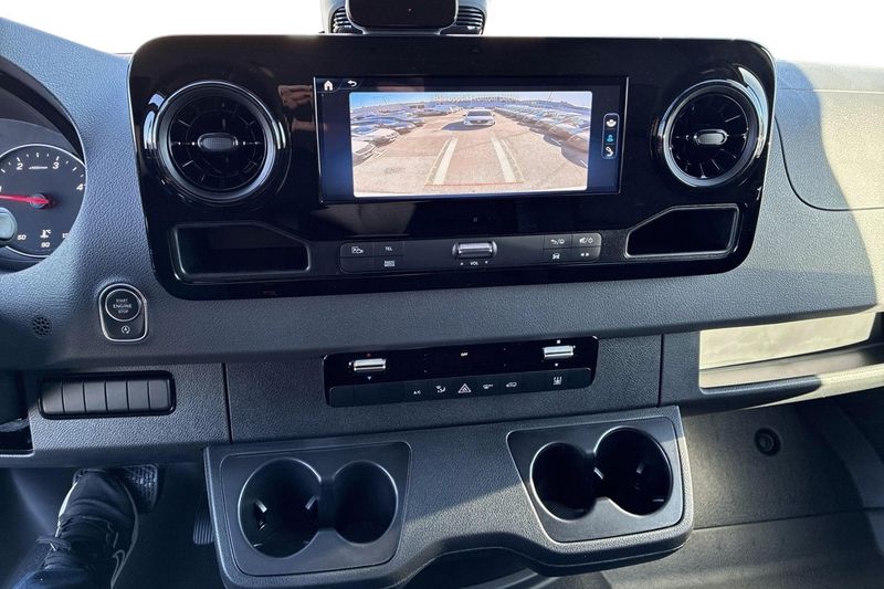 Mercedes Sprinter bild 15