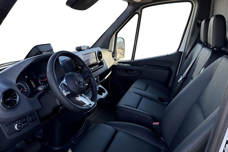 Mercedes Sprinter bild 10