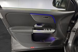 Mercedes EQA250 bild 13