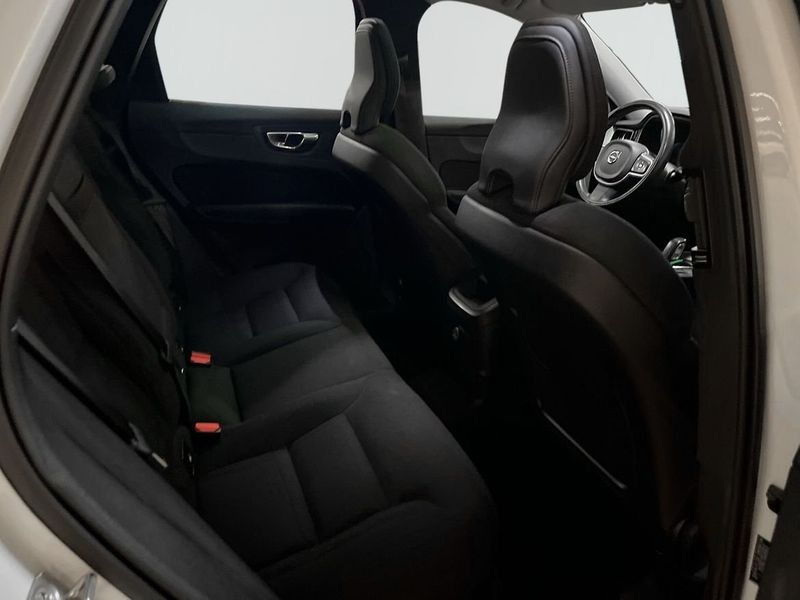 Volvo XC60 bild 8
