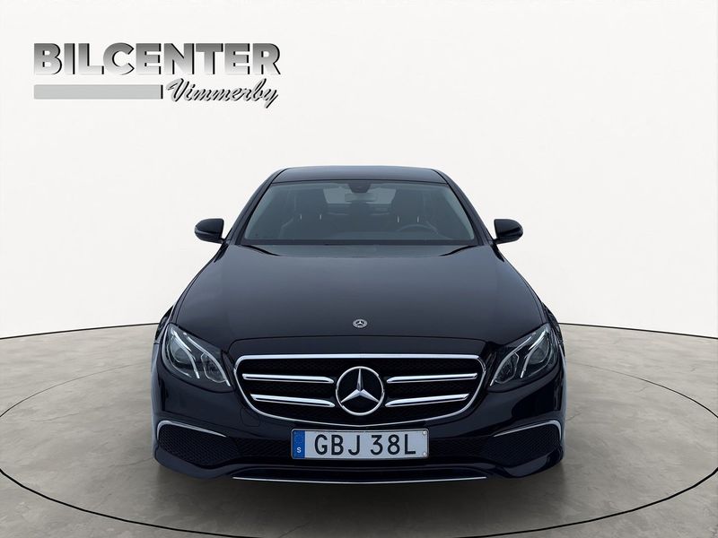 Mercedes E220 bild 9
