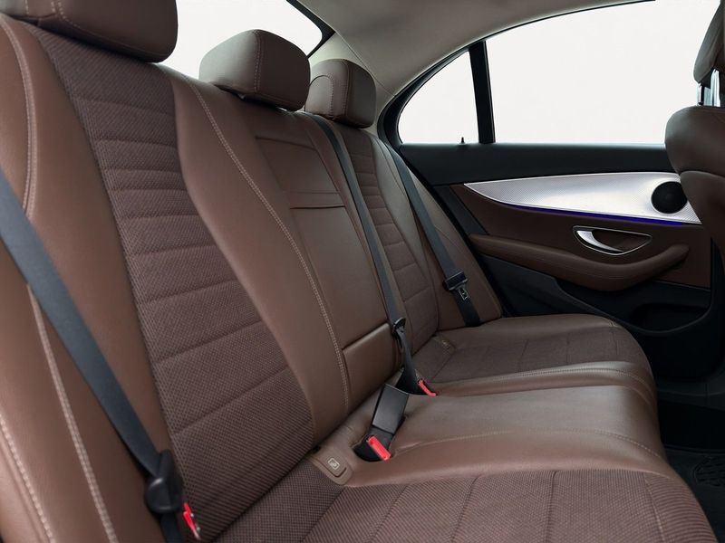 Mercedes E220 bild 17