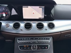 Mercedes E220 bild 13