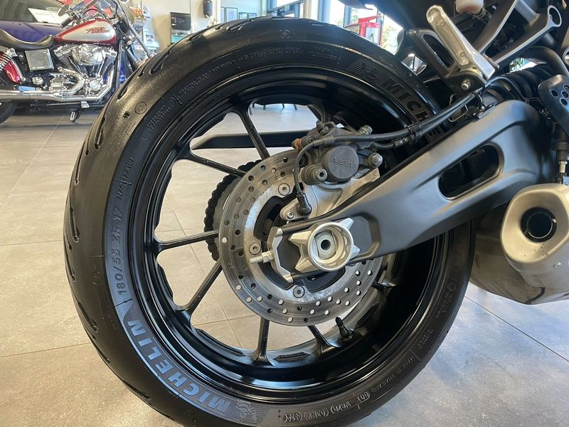 Yamaha MT bild 8