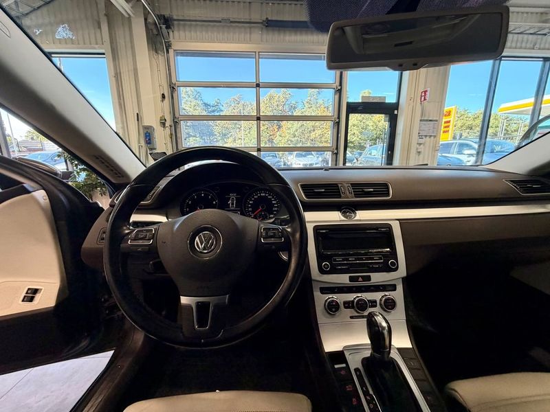 Volkswagen CC bild 15