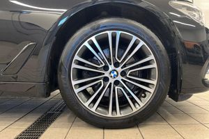 BMW 520 bild 10