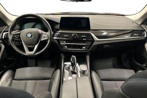 BMW 520 bild 13