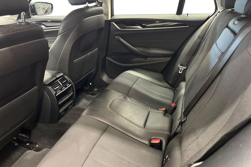 BMW 520 bild 23