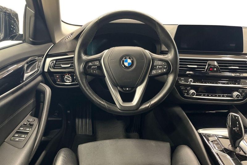 BMW 520 bild 12