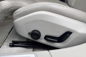 Volvo S60 bild 13