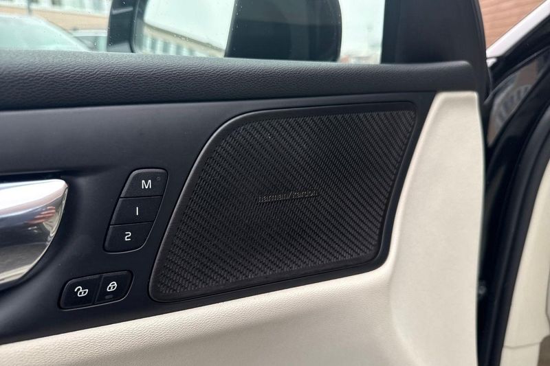 Volvo S60 bild 25