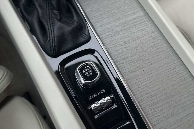 Volvo S60 bild 32