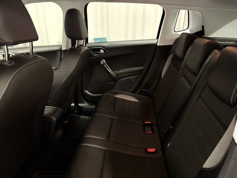 Peugeot 2008 bild 6