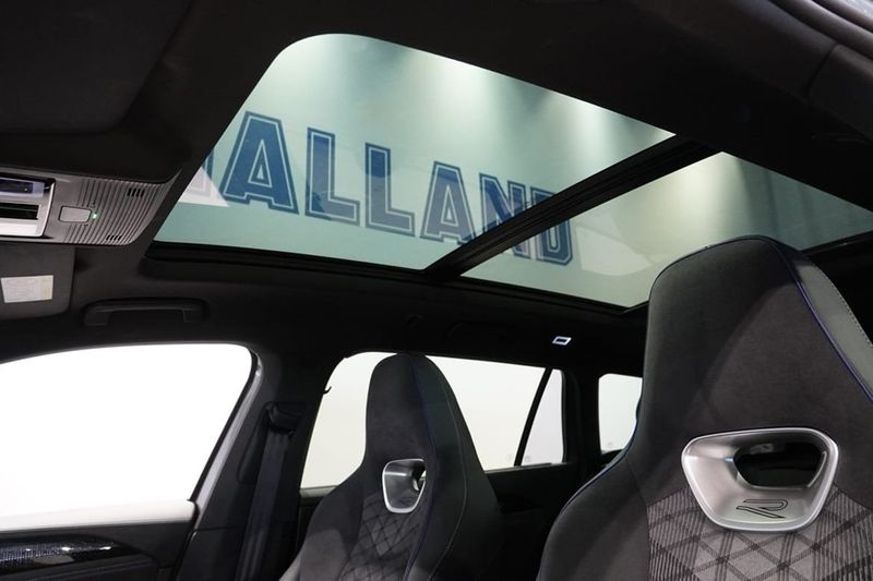Volkswagen Passat bild 8