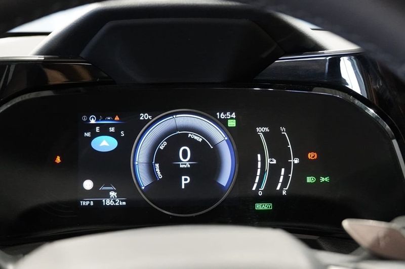 Lexus NX bild 13