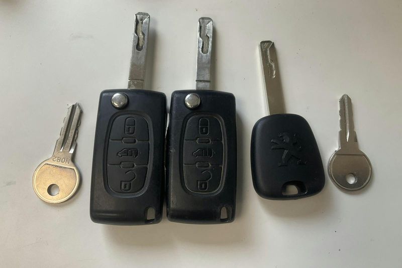 Peugeot Partner bild 14