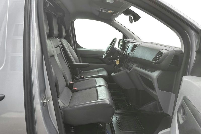 Toyota Proace bild 7