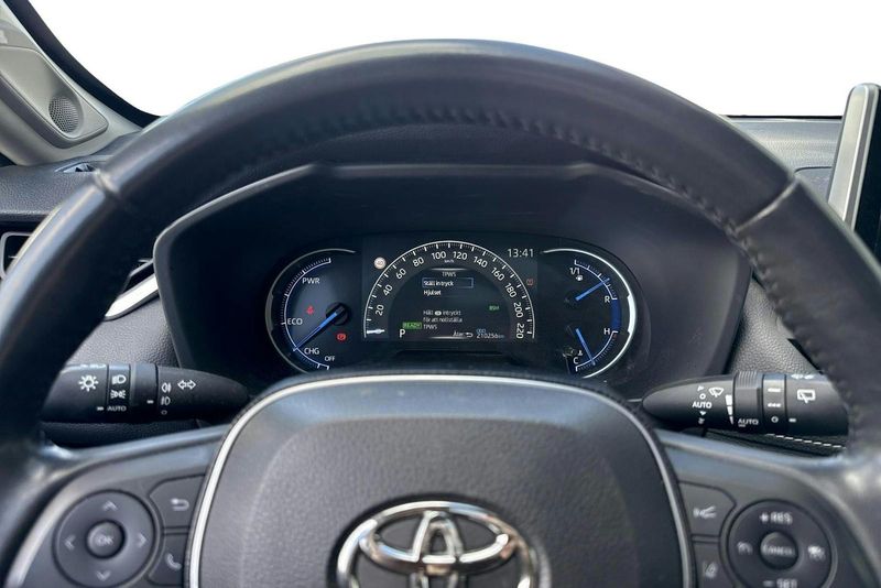 Toyota RAV4 bild 10
