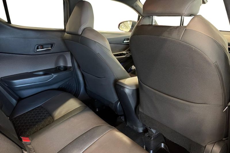 Toyota C-HR bild 8